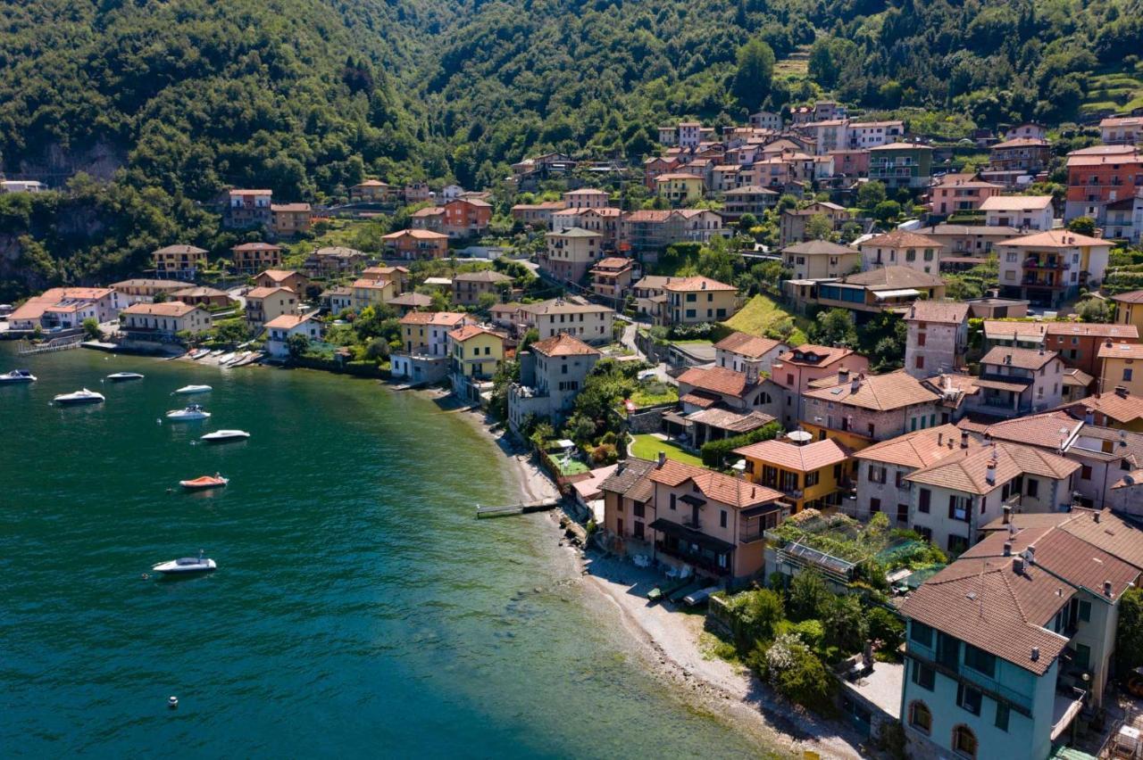 La Terrazza Sul Lago Lezzeno Villa Buitenkant foto