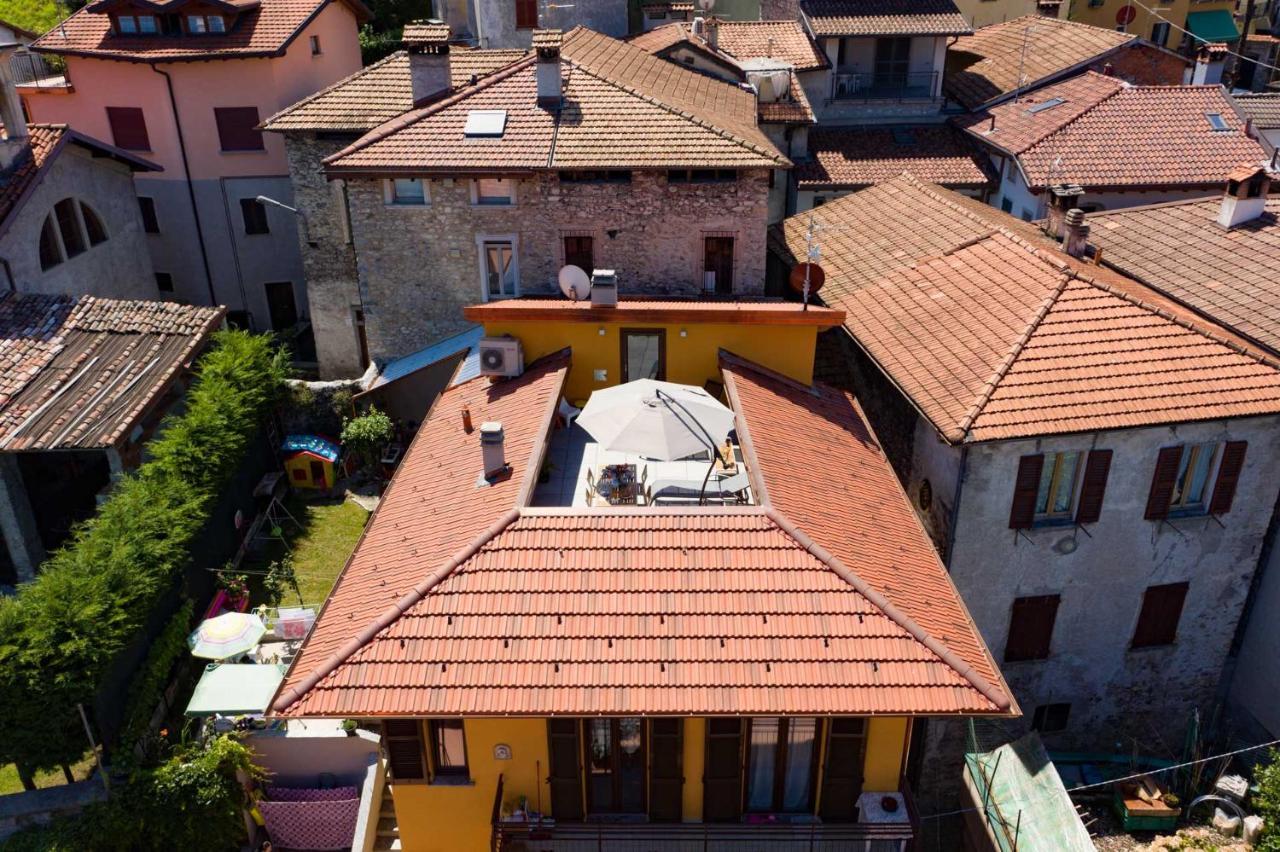 La Terrazza Sul Lago Lezzeno Villa Buitenkant foto